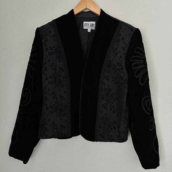 CITY GIRL by Nancy Bolen Black Velvet Embroidered Crop Jacket (8) - Goth - Picture 5 of 16